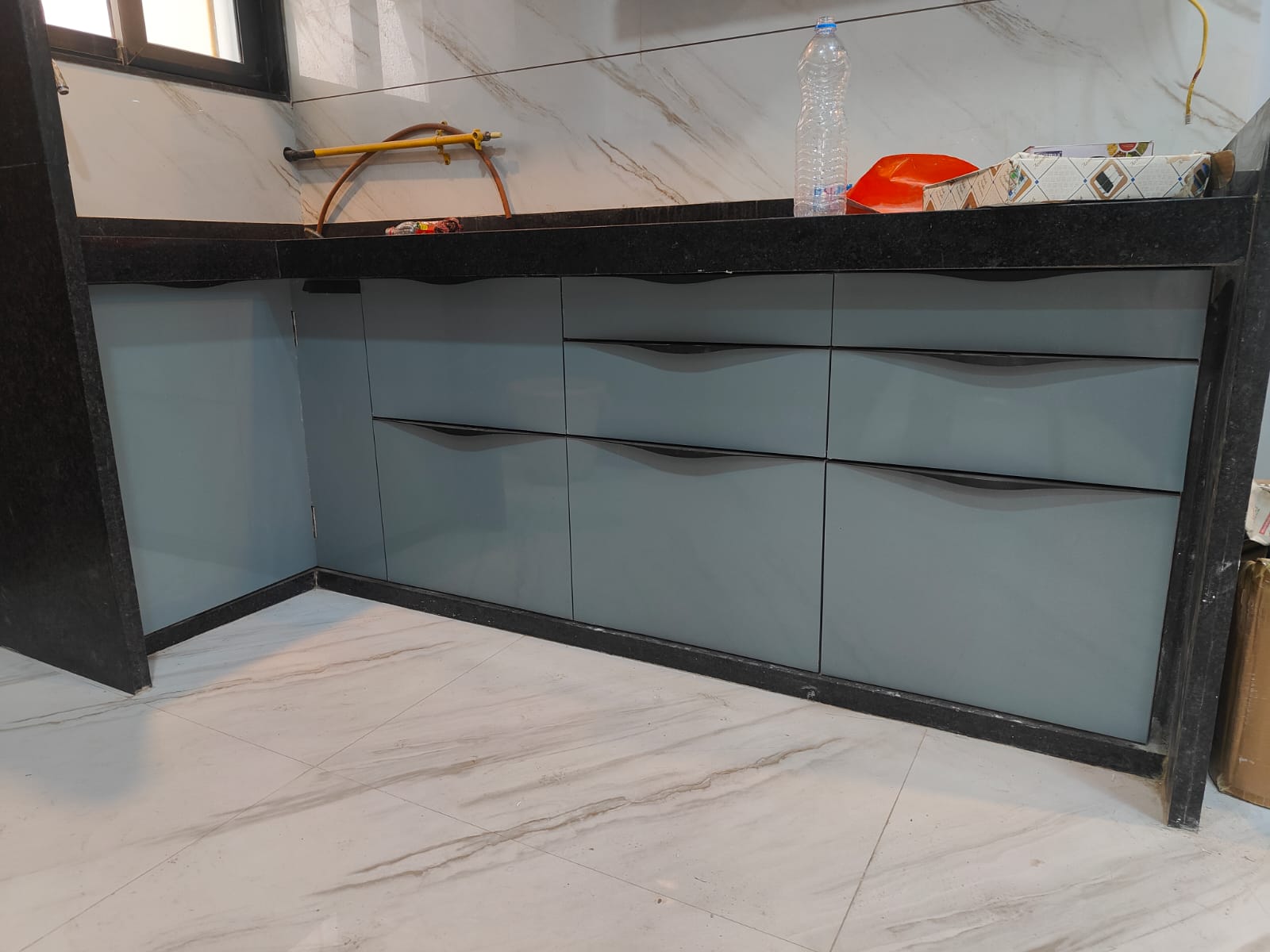 Compact kitchen setup